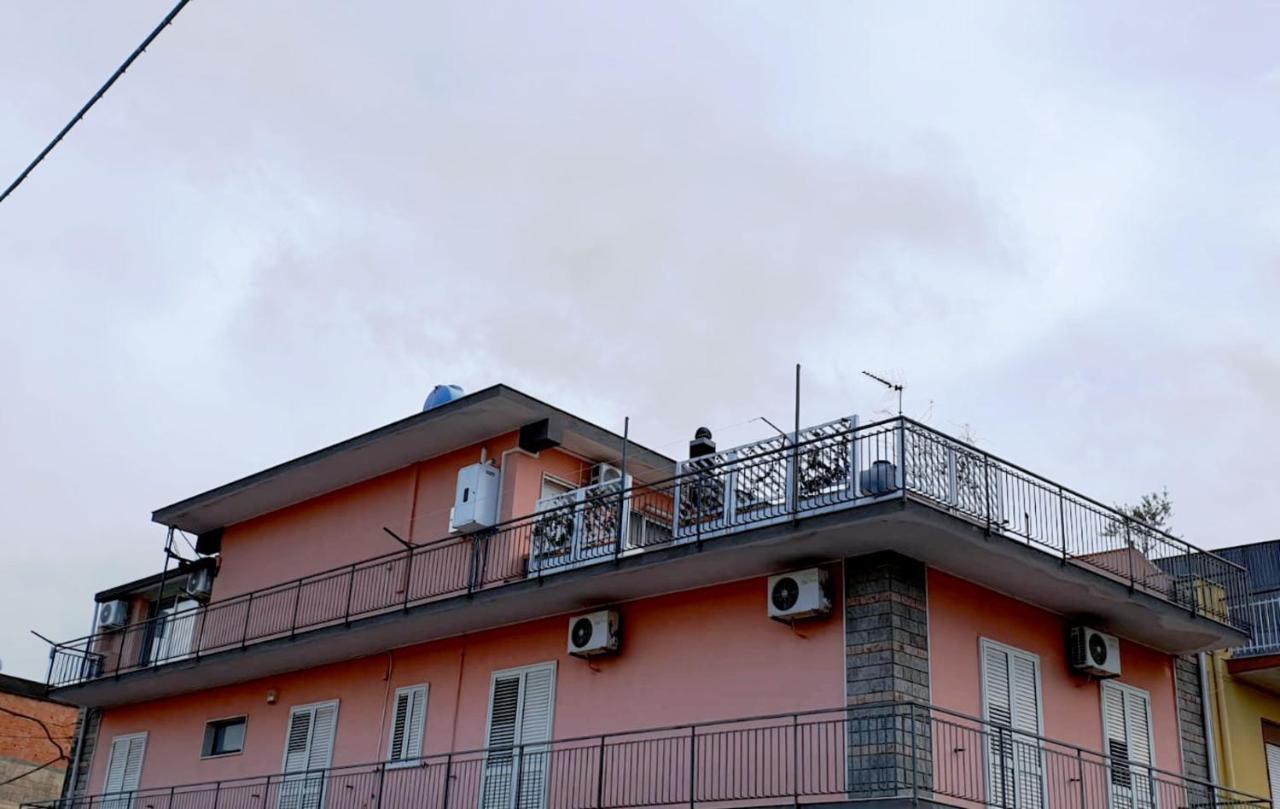 Stella-Guesthouse Solarino Экстерьер фото