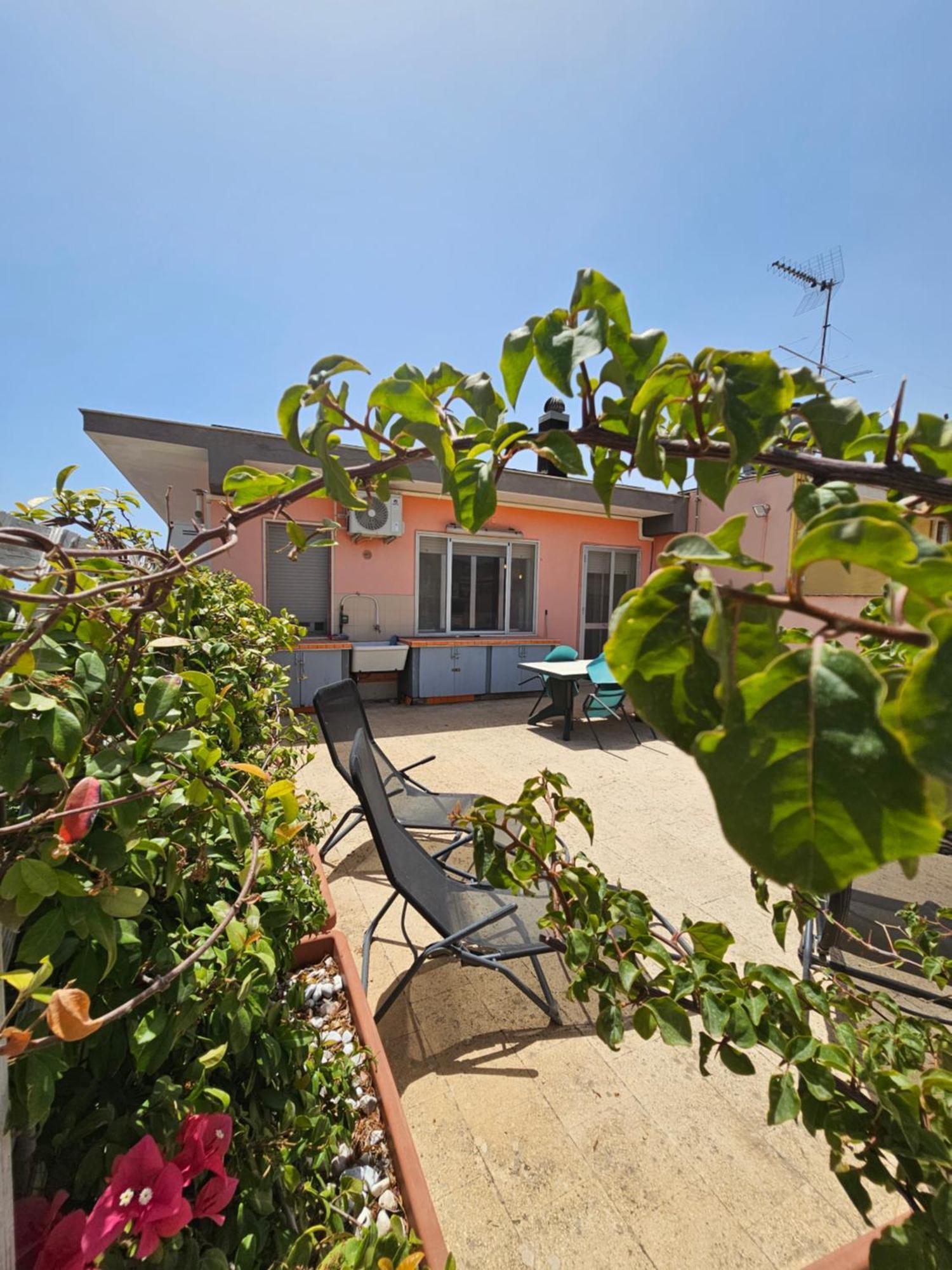 Stella-Guesthouse Solarino Экстерьер фото